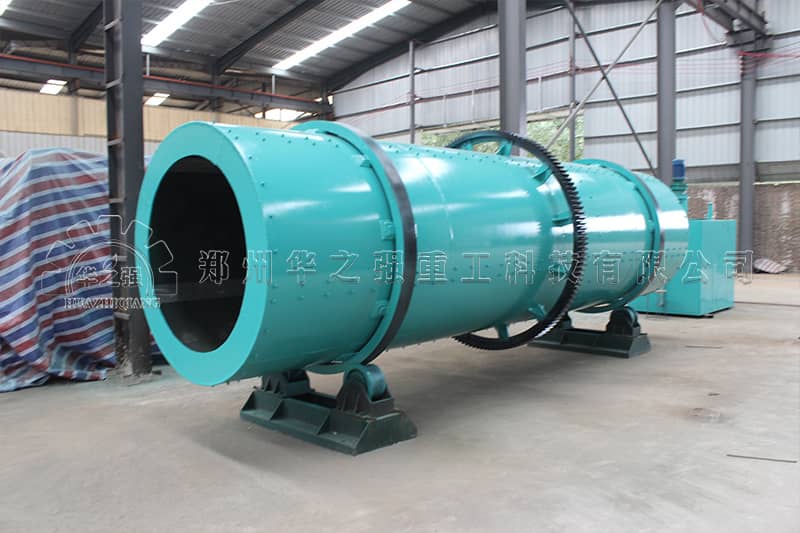 轉(zhuǎn)鼓造粒機(jī)的特點(diǎn)以及工作原理